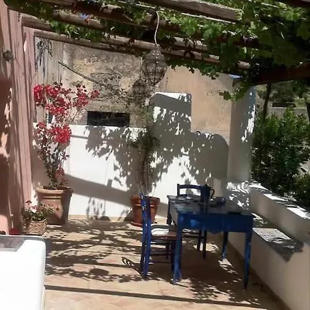 House Il Mandarino, Terrace Overlooking The Sea